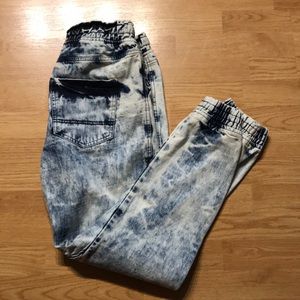 Men's Acid Wash Jeans
